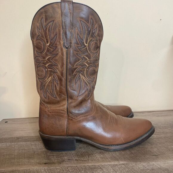 Dan Post Men's size 11 Western Cowboy Boots - Round Toe DP80009 - Picture 1 of 7